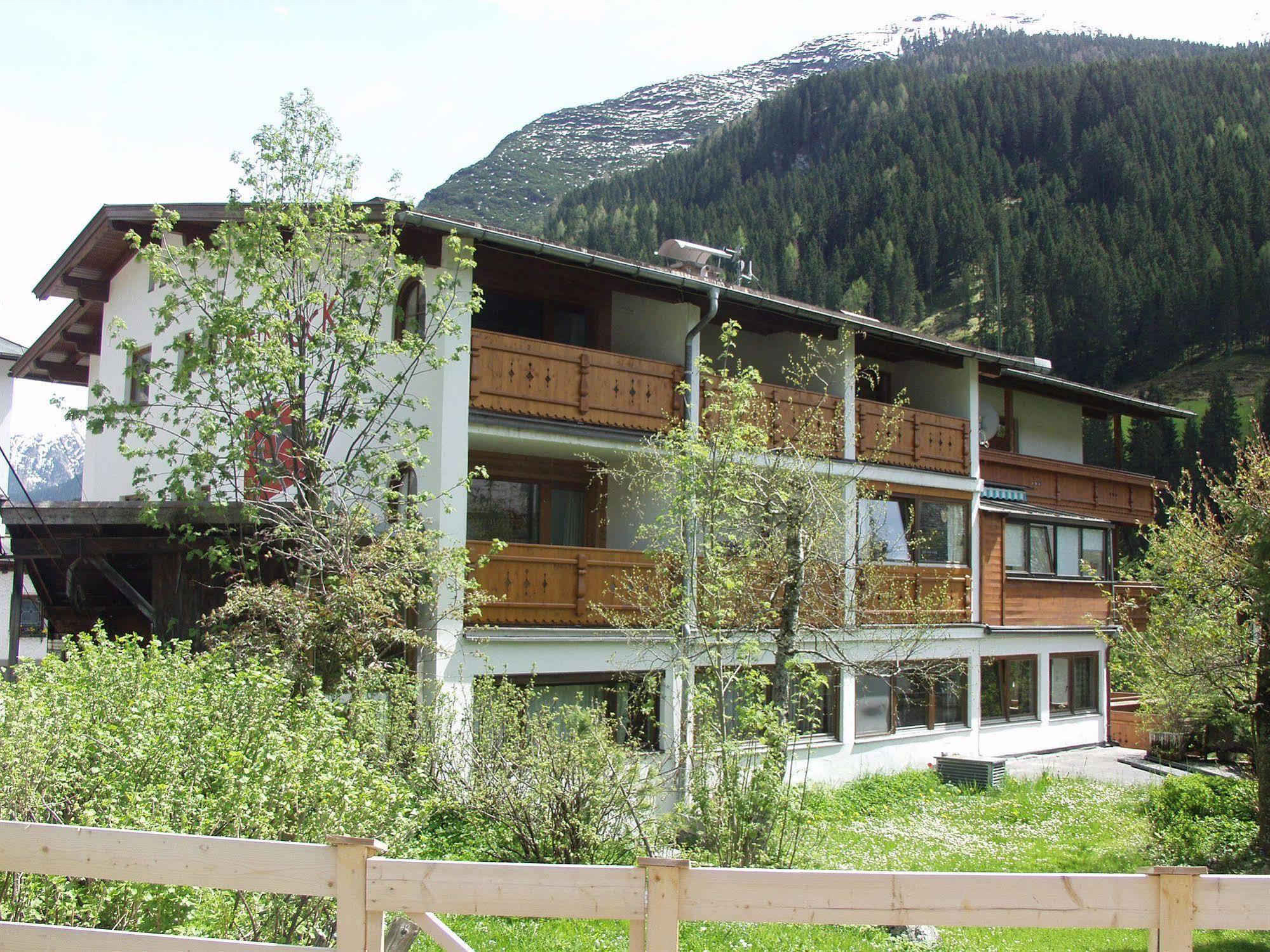 Appartements Steinbock - Ski-In & Ski-Out Tux Εξωτερικό φωτογραφία